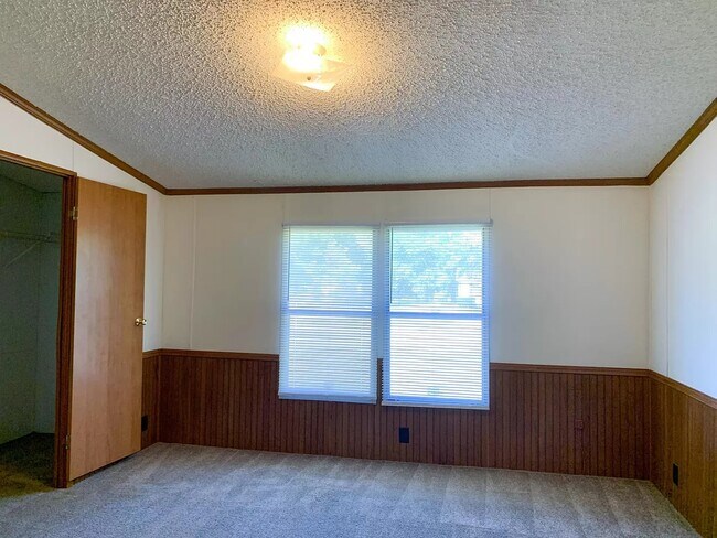 Building Photo - 112 Woodford Pl Ct