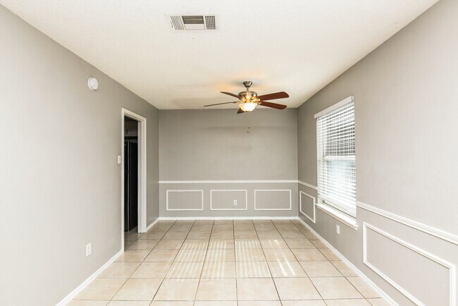 Building Photo - 6804 Brookdale Dr