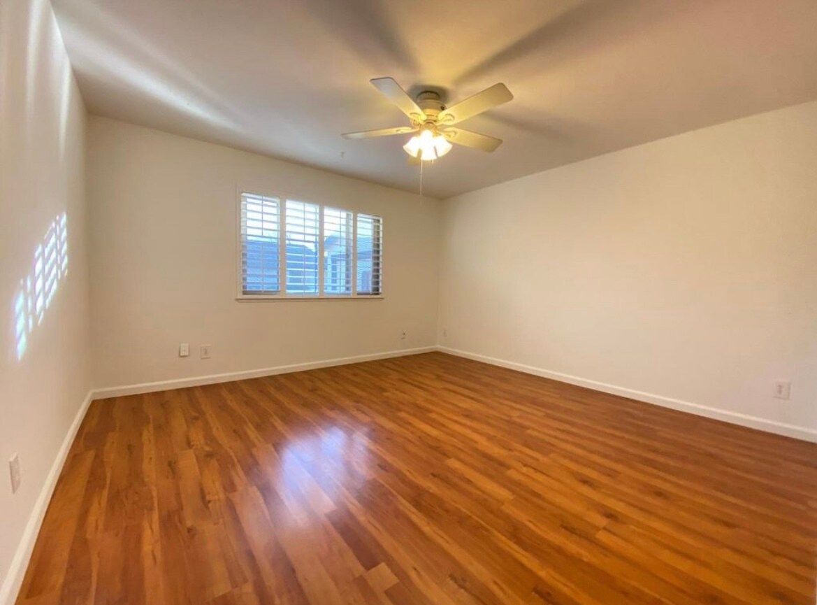 Building Photo - 2308 Filmore Ln