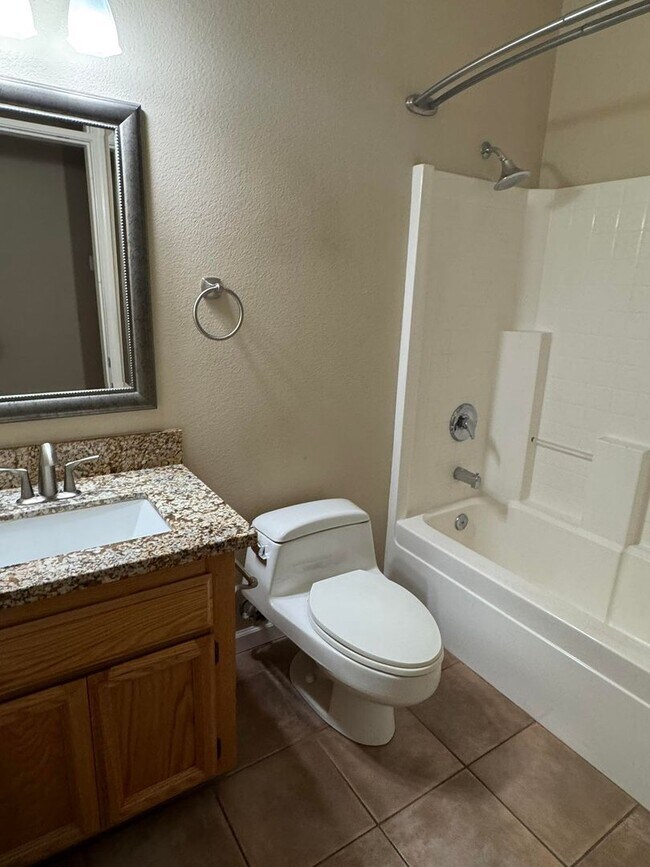 Building Photo - Home for Rent in Carmichael, CA