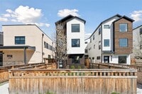 Building Photo - 1386 Zenobia St