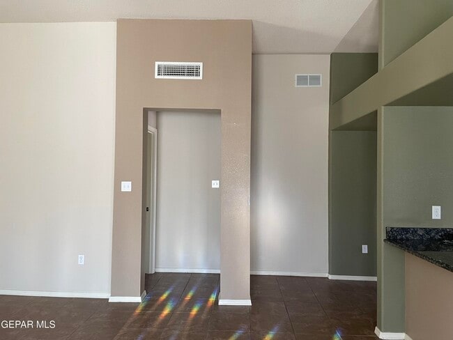 Building Photo - 3233 Muddy Point Ln