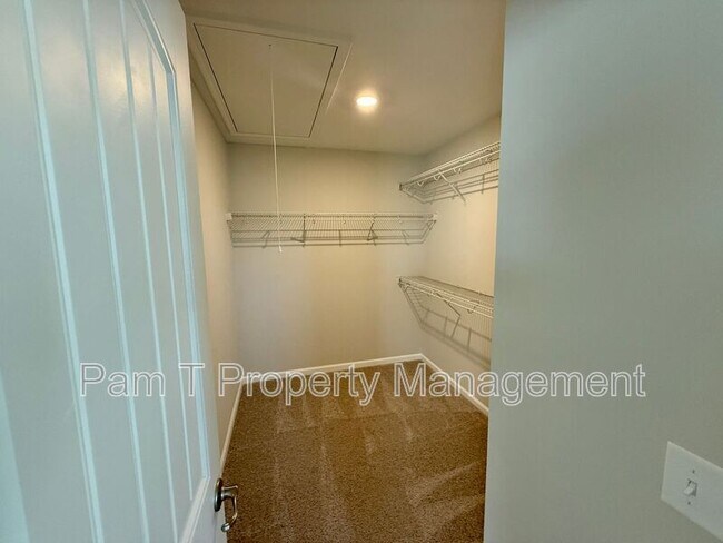 Building Photo - 103 Peabody St