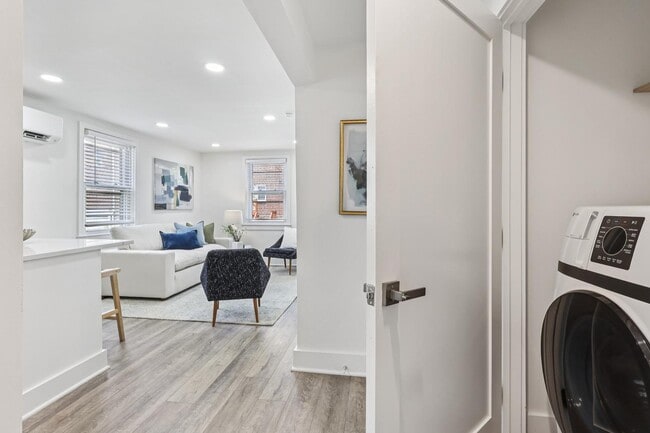 Primary Photo - 2331 Haverford Rd