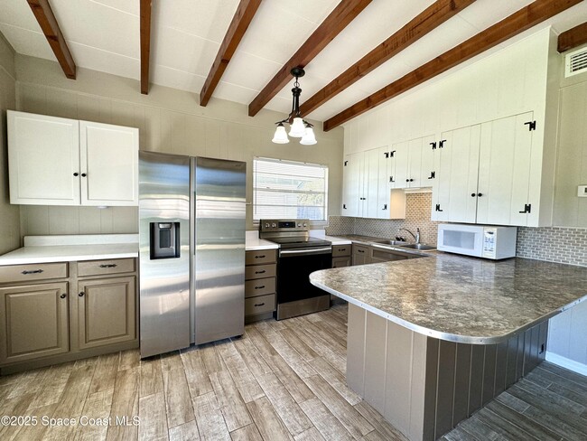 Building Photo - 1004 Green Rd