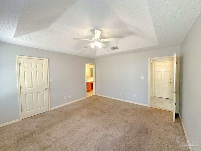 Building Photo - 5105 Westport Dr