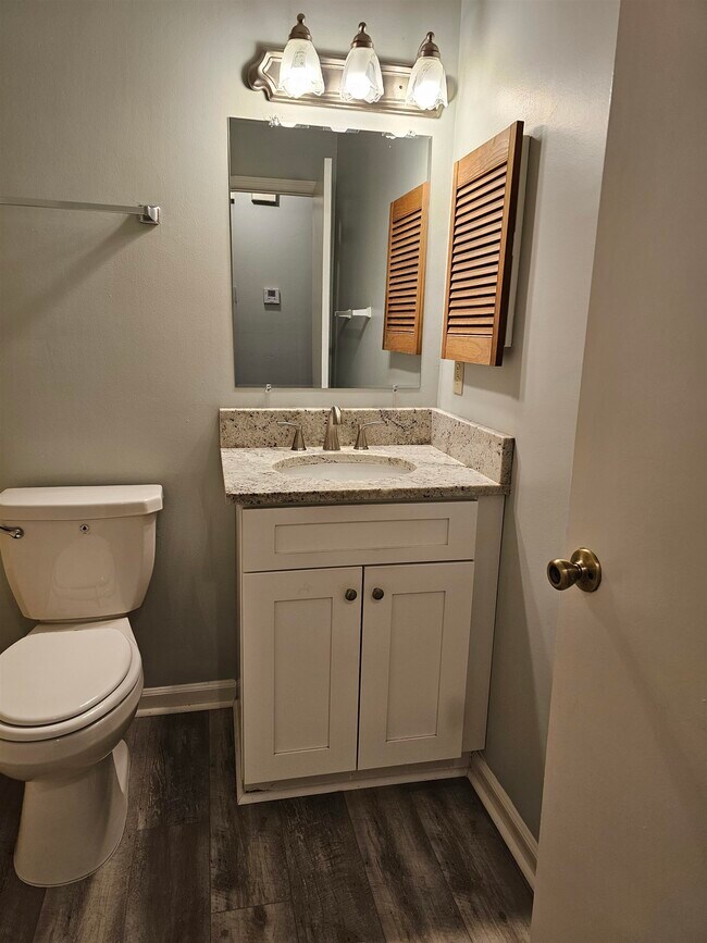 Building Photo - 8224 Hunters Ridge Trail