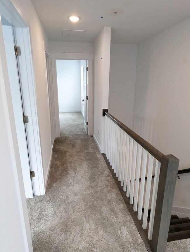 Building Photo - 1207 Marsalis Pl