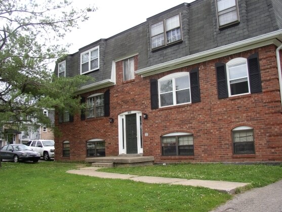 Primary Photo - 7320 Six Mile Ln