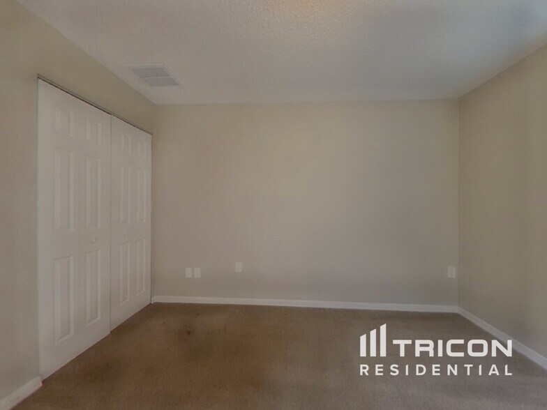 Building Photo - 8201 Golden Bear Loop