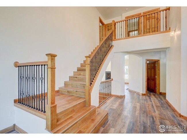 Building Photo - 6820 Willow Vista Ct