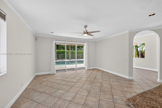 Building Photo - 1115 Camellia Cir