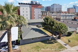 Building Photo - 829 N 4th Ave