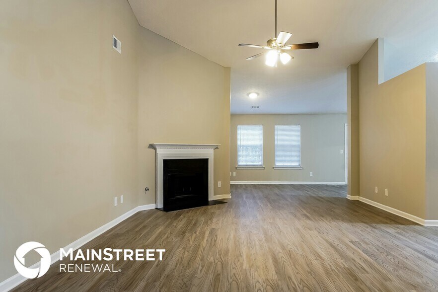Building Photo - 431 Bridgestone Ln