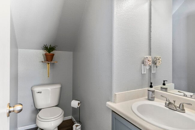 Building Photo - 7509 Sistine Ln