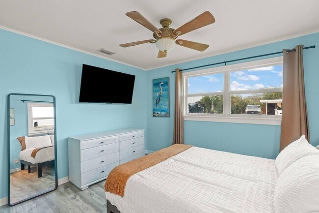 Building Photo - 1880 Kathy Ln