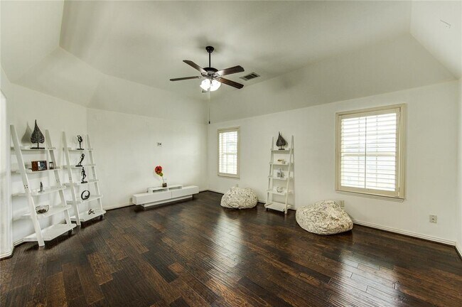 Building Photo - 27818 Pinpoint Crossing Dr
