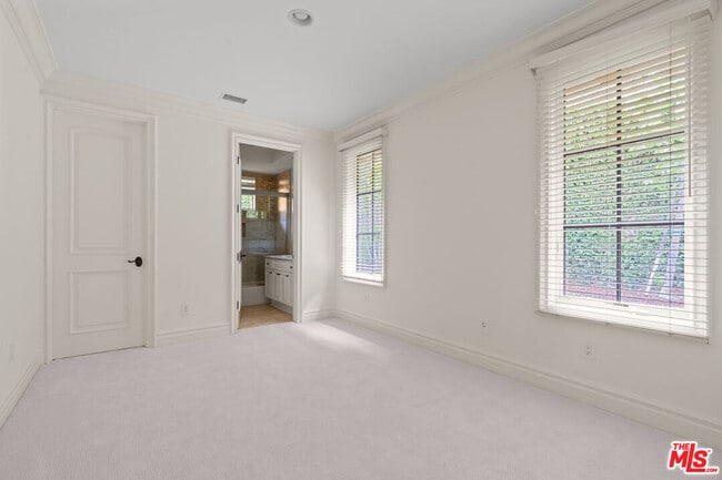 Building Photo - 3697 Benedict Canyon Ln