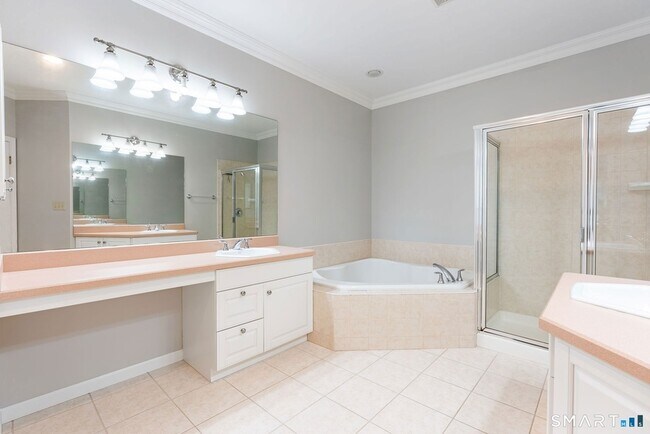 Building Photo - 5 Pierson Green