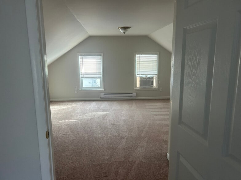 Building Photo - 203 E Pacific Ave