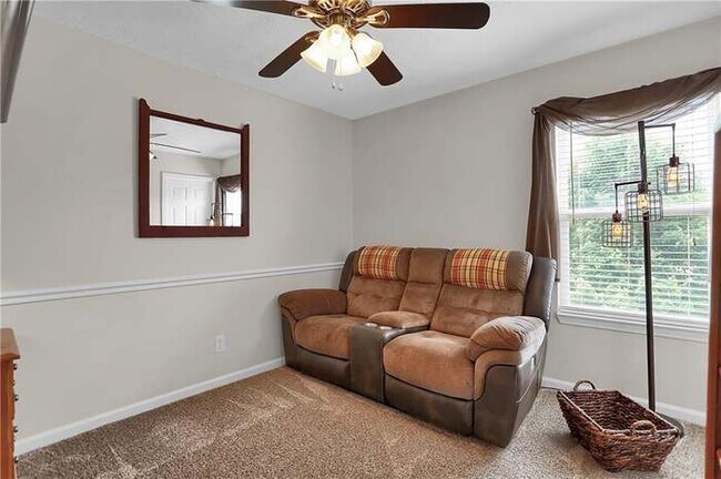 Building Photo - 7803 Edgemanor Ct
