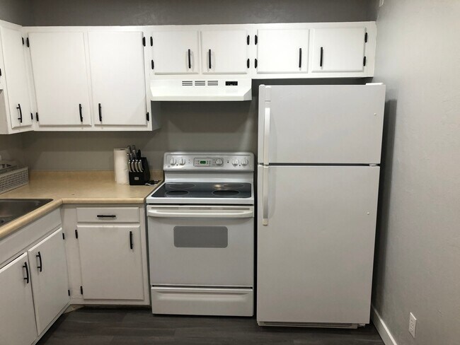 Building Photo - 44 S 1450 W