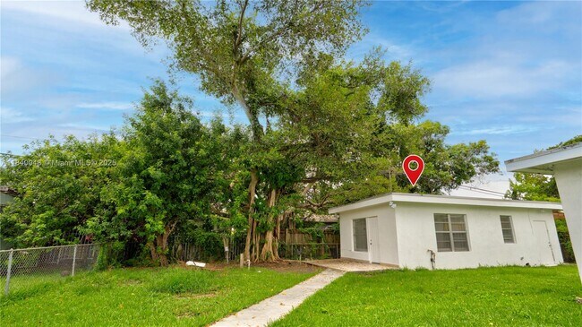 Building Photo - 1036 NW 75th St