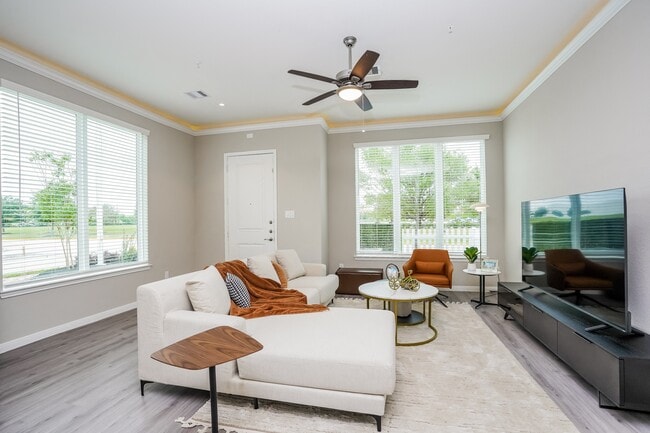 Floorplan - Enclave at Mason Creek