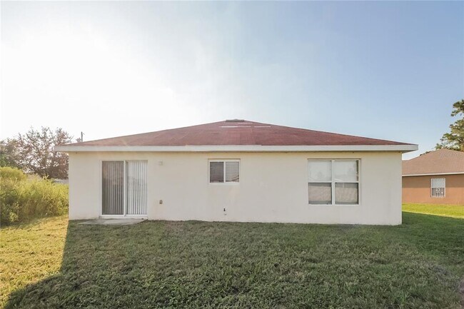 Building Photo - 1175 N Platte Ln