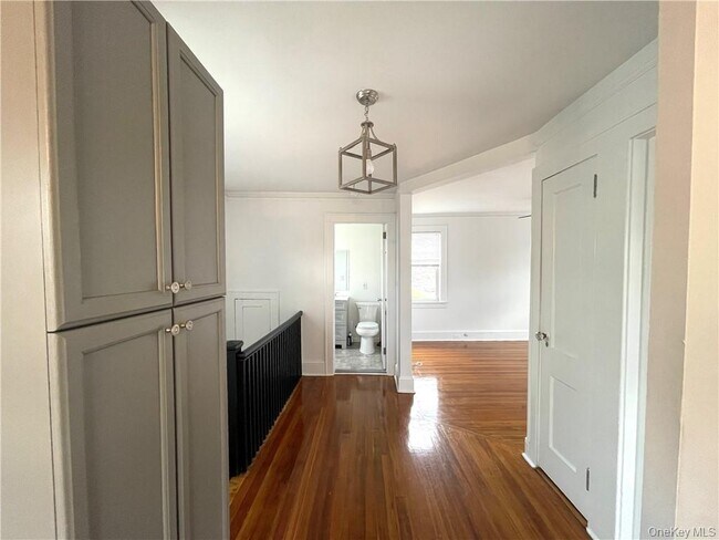 Building Photo - 78 1st St