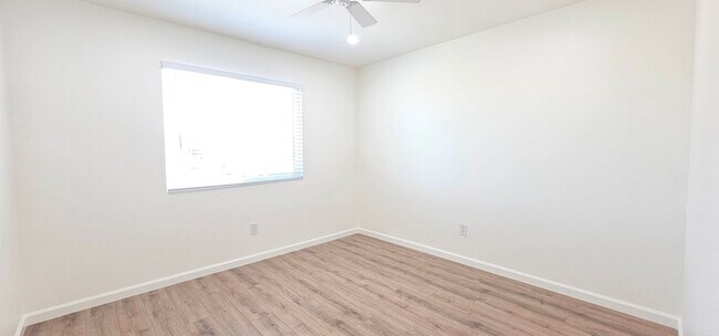 Building Photo - 809 Capehart Ct