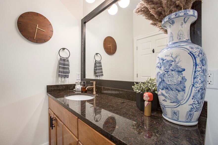 Primary Bathroom 2 - 430 Union Ave NE