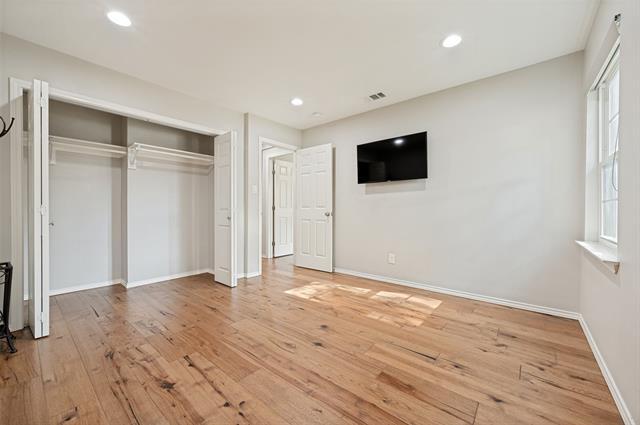 Building Photo - 2759 Harbinger Ln