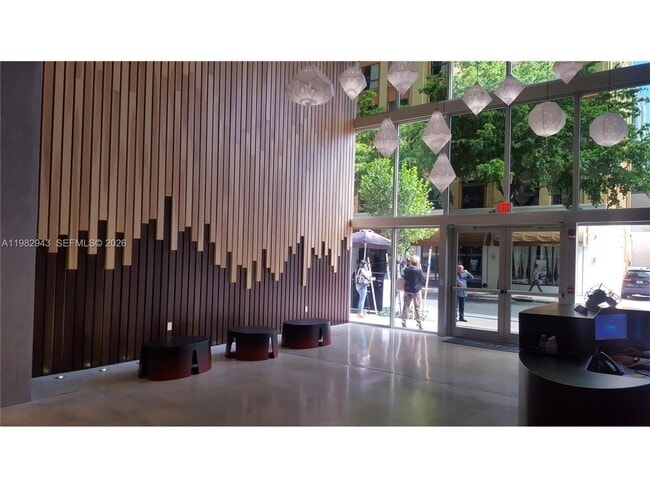 Building Photo - 151 SE 1st St