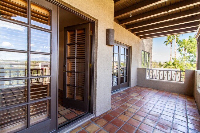 Building Photo - Fountain Hills 3 bedroom condo with Amazing Views of Four Peaks & Fountain