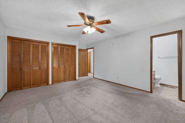 Building Photo - 7700 W 43rd St S