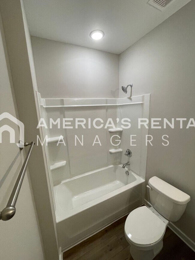 Building Photo - Home for Rent in Brookwood, AL!!! View wit...