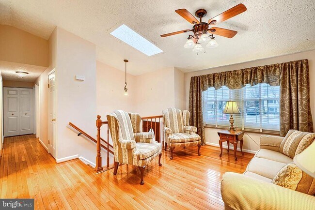 Building Photo - 8908 Goldentree Ln