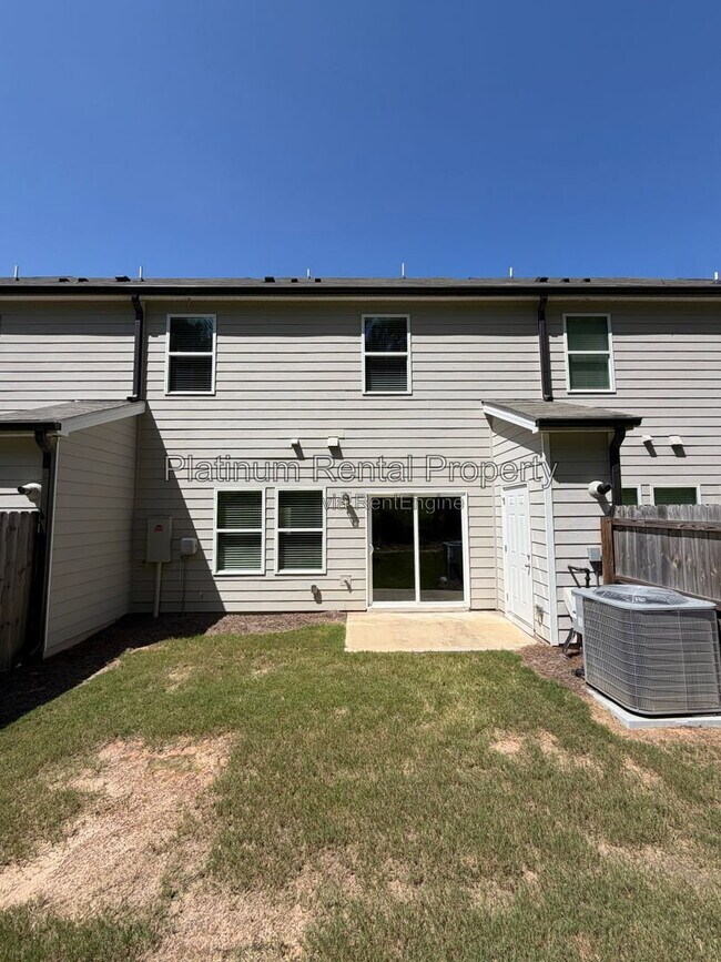 Building Photo - 337 Timberland Ave