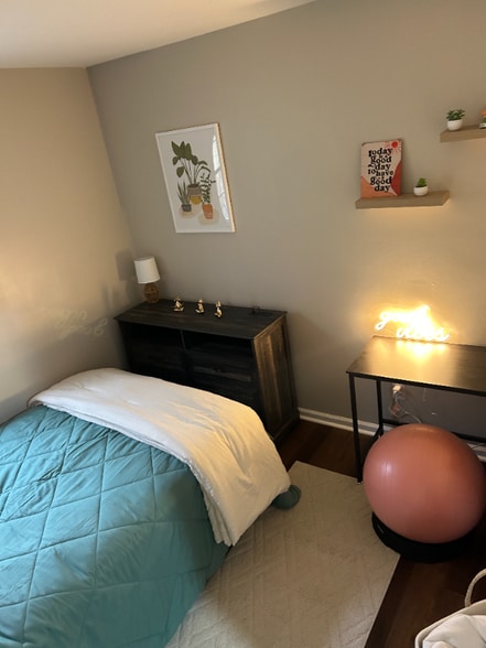 Building Photo - 57-63 Iron St