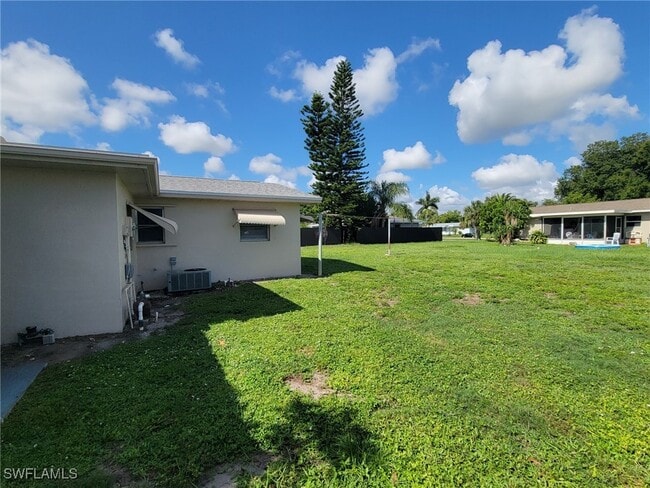 Building Photo - 209 Rockcliff Ave