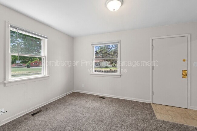 Building Photo - 1509 N Wall St