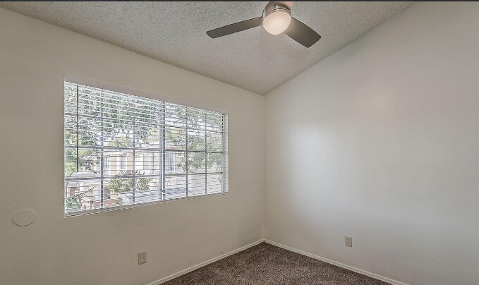 Building Photo - 625 S Westwood