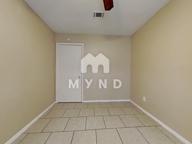 Building Photo - 5130 Prairie Ridge Rd