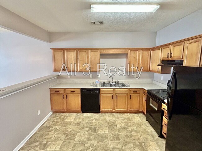 Building Photo - 130 Odyssey Turn NW