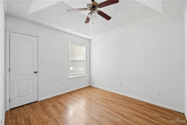 Building Photo - 12 Emory Ave