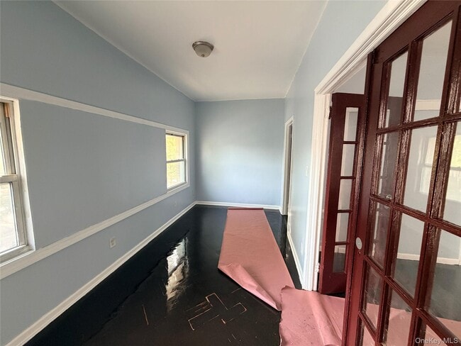 Building Photo - 1625 Brooklyn Ave