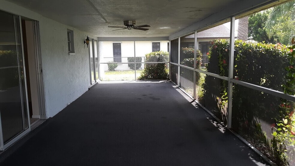 Building Photo - 3832 SE 7th Ave