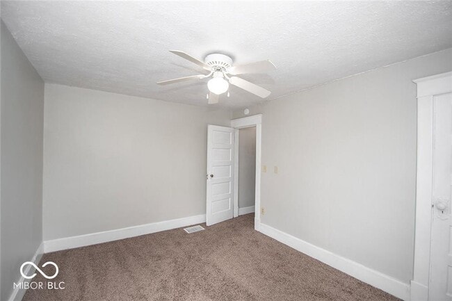 Building Photo - 1543 E Ohio St