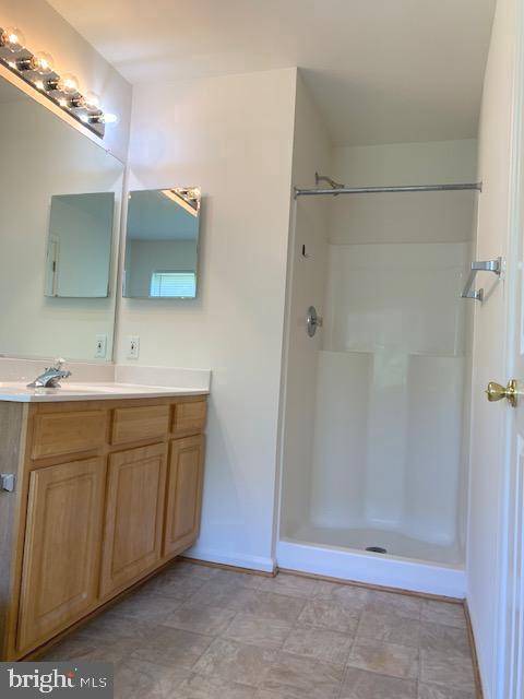 Building Photo - 405 Independence Dr